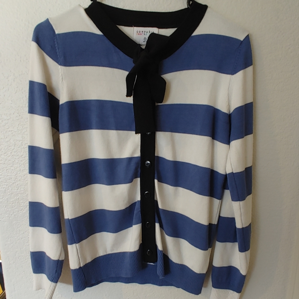 Striped sweater with ties